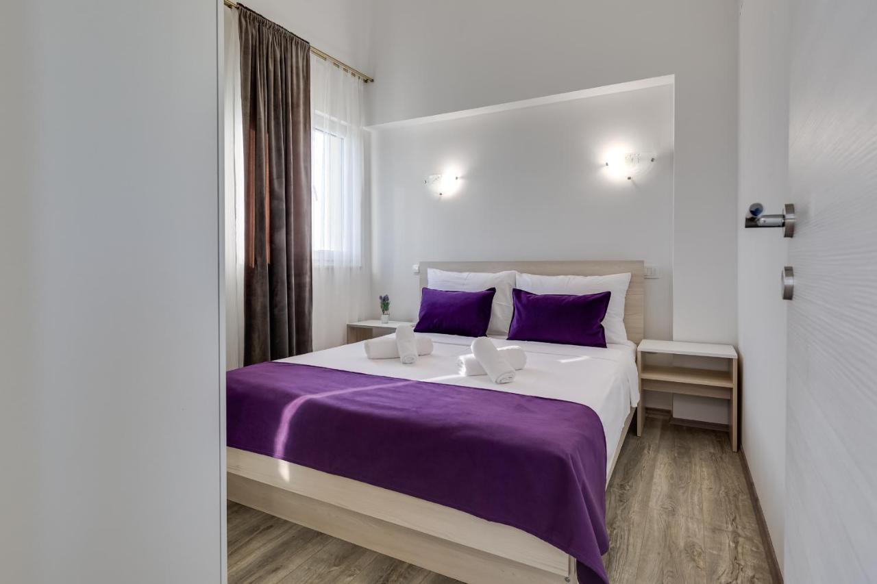 Apartment Miruna S Bazenom Donje Rastane Exterior foto